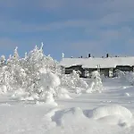 Sielikkoe Arctic Log Chalet *