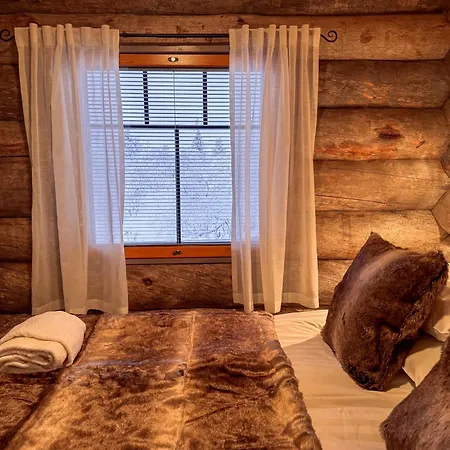 Sielikkoe Arctic Log * Saariselkä