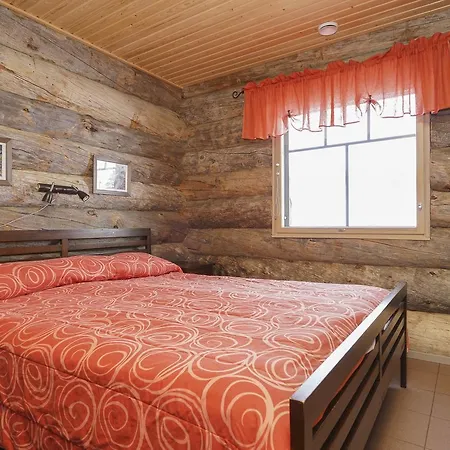 Sielikkoe Aurora Log Chalet *