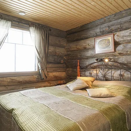 Sielikkoe Aurora Log Chalet Saariselka